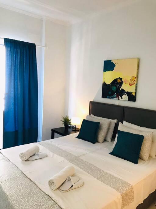 2 Bd In Kolonaki - 4 Min Away From Metro Panepistimio Apartment Athens